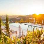Peso Village Farma *