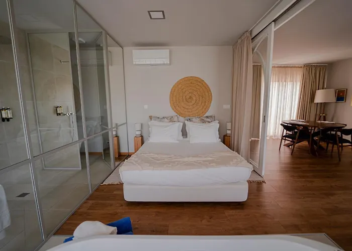 בית חווה Peso Village *