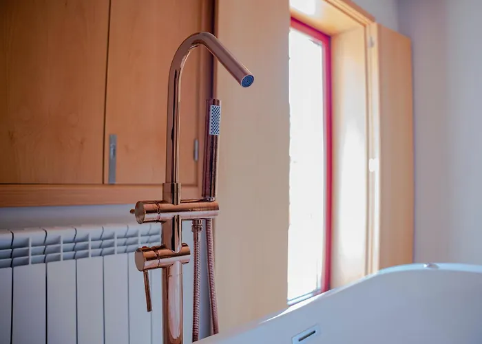 בית חווה Peso Village אמרנטה